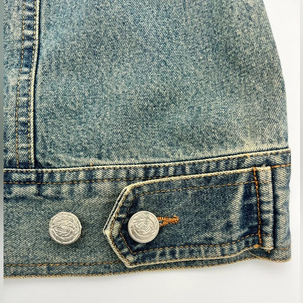 STONEBRIDGE | NWT LIGHT WASH VINTAGE DENIM JACKET 1 Size SP - Picture 6 of 7